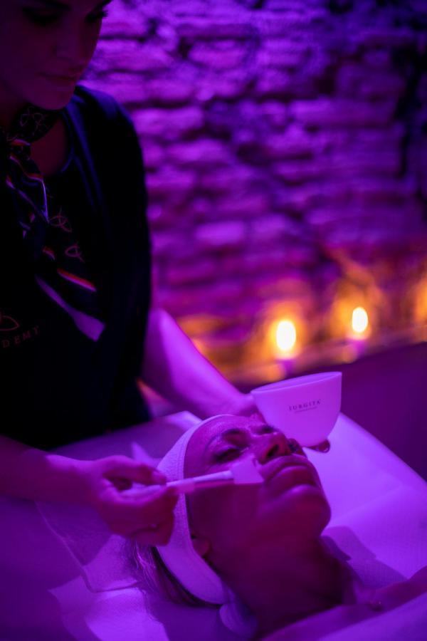 Corso 107 Wellness & Gasthuis *