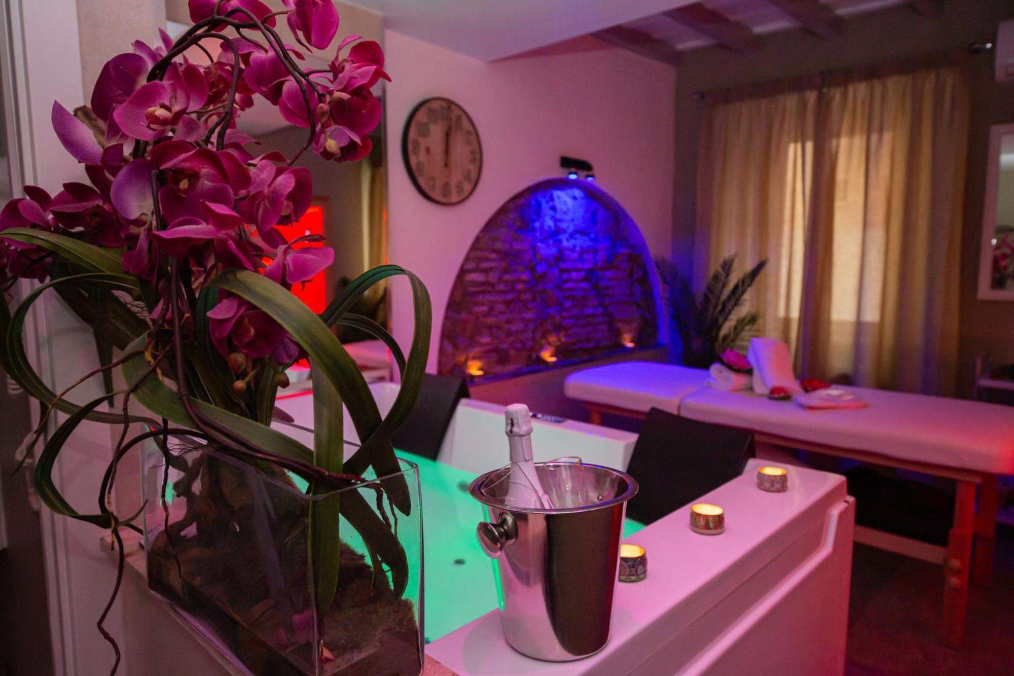 Gasthuis Corso 107 Wellness & Rome